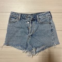 ショート　デニム