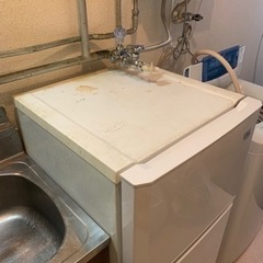 ﾊｲｱｰﾙの冷蔵庫　