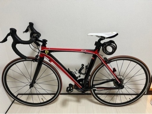 【10月末まで】フェラーリ　ロードバイク