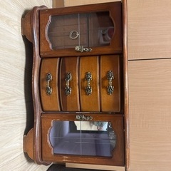 木製ジュエリーケース