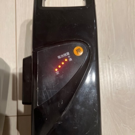 パナソニック　電動自転車　充電器