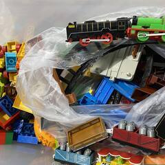 プラレール きかんしゃトーマス &レゴ