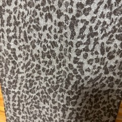 2  　マフラー　豹柄の画像