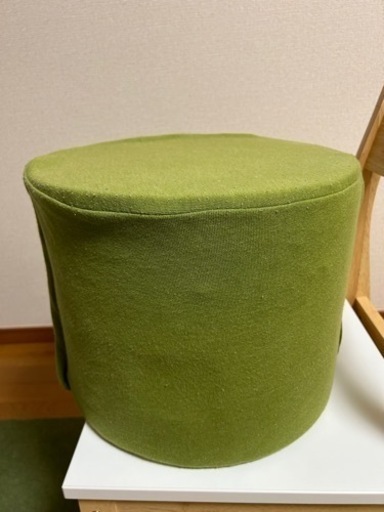 ニトリ 緑スツール