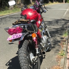 gn125 2f キック付きの画像