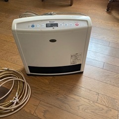 ガスファンヒーター