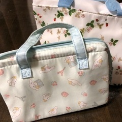 保冷カバンの画像