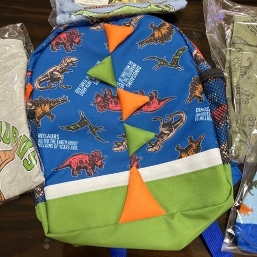恐竜　キッズ　まとめ売り
