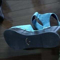 厚底サンダルの画像