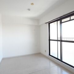 ★3LDKマンション★ペット可★松戸駅／矢切駅★仲介手数料ゼロ★敷金／礼金0円★69.6㎡★家賃7.6万円（＋共益費5千円）※保証会社加入必須／駐車場（7千円＋税）★防犯カメラ★宅配BOX★光インターネット無料★エアコン付（1台）／ベランダ付★新生活応援キャンペーン中 − 千葉県
