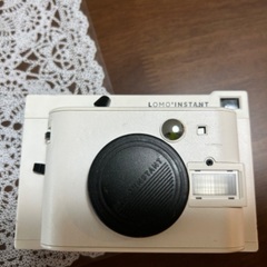 Lomo Instant (チェキ)