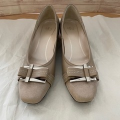 室外未使用 23センチパンプス Riz