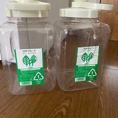 スギ薬局　純水ボトル　4Ｌ✖️2本の画像
