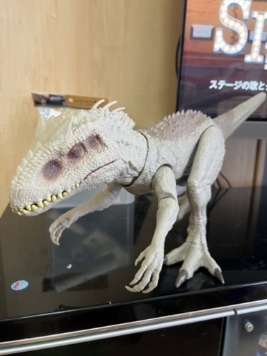 インドミナスレックス