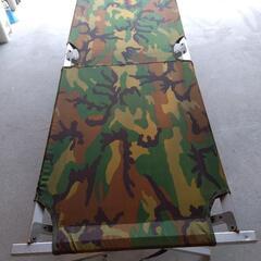 キャンプ用野外ベッド