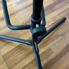 ギタースタンドの画像