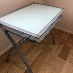 パソコンデスク　取りに来てくださる方