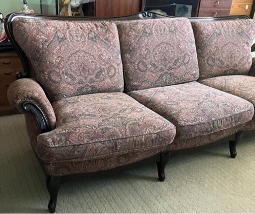 ソファ美品マルニ家具　40〜50万　大塚家具　木工　3人掛け　高級　ソファ　
