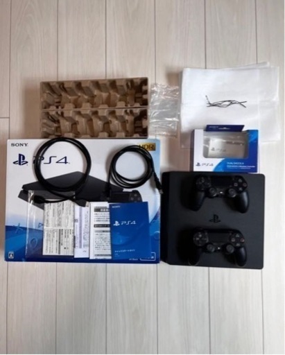 プレイステーション PlayStation4 CUH-2200A B01 + DUALSHOCK4
