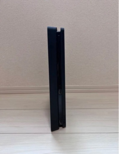 PlayStation4 CUH-2200A B01 + DUALSHOCK4 
