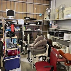【週3~5日】土日は時給1400円！地域のためのリユースショップであなたの経験を活かしてみませんか？の画像