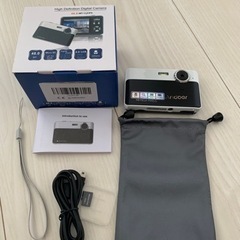 24日に届いた　新品未使用　デジカメ4K 48MP　32G mi...