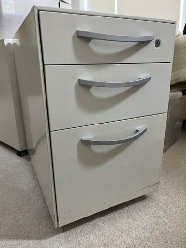 オフィス　引き出し　キャビネット　引き取りに来てくださる方限定
