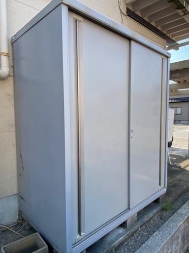 イナバ物置　中古　引き取り限定　