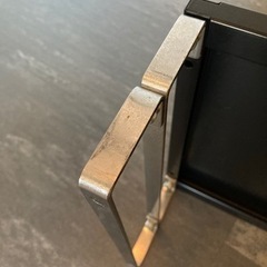 鉄製の台　の画像