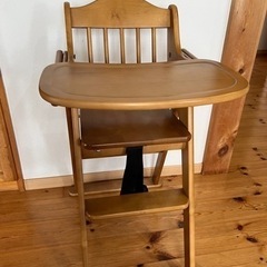 木製ベビーチェア