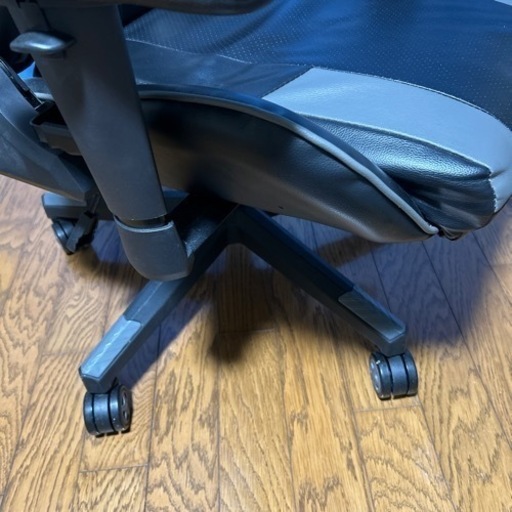 ゲーミングチェア