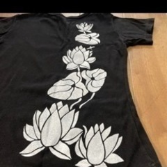 蓮　プリント　バックプリント　Tシャツの画像