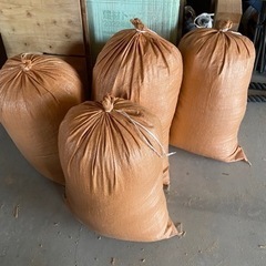 薪、キャンプなどにの画像