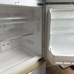 ３ドア冷蔵庫の画像