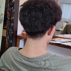 メッシュ残りつつ、艶々カラー、いかがでしょうか😃