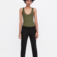 新品・未使用 ZARA パンツ