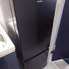 アイリスオーヤマ製 冷凍冷蔵庫 容量:156L 品番:NRSD-16A