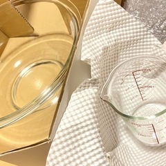 ⭐️特大2.5L⭐️イワキ耐熱ガラスボウルセット⭐️新品未使用⭐️軽量カップ⭐️の画像