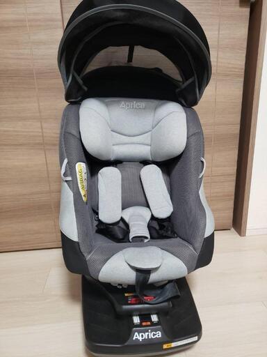 【お譲り先決まりました】ApricaクルリラACチャイルドシート