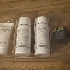 【新品、値下げ】COSME DECORTE　トラベルキット