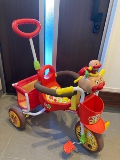 【値下げしました】アンパンマン　三輪車