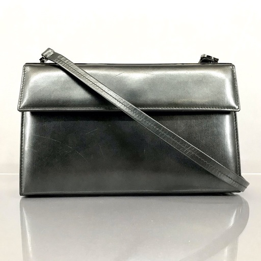 Salvatore Ferragamo ブラック パーティーバッグ Salvatore Ferragamo ブラックパーティーバッグ（Salvatore