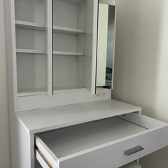 決定 ドレッサー ホワイト の画像