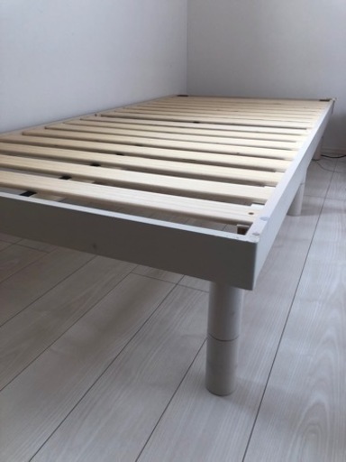 美品　白　すのこベッド　高さ調整可能