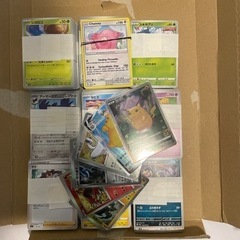 ポケモンノーマルカード500枚と資料