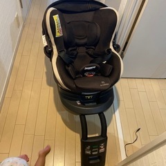 エールべべ　クルット3i チャイルドシート