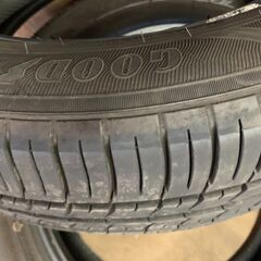 175-60R16　グッドイヤー　希少なラクティス用　夏タイヤ　2本の画像