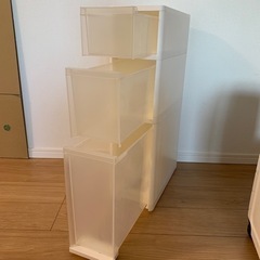 食品ストッカー  3段     7／30期限の画像