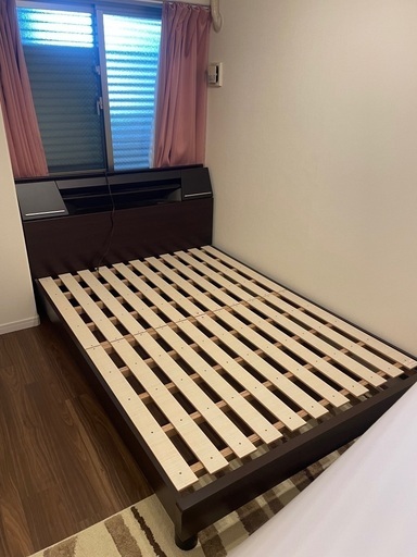 ダブルベッド