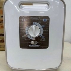 【美品】三菱 MITSUBISHI ふとん乾燥機 AD-S70LS-T シャンパンベージュ 布団乾燥 衣類乾燥 ブーツ乾燥アタッチメント 動作品 中古の画像